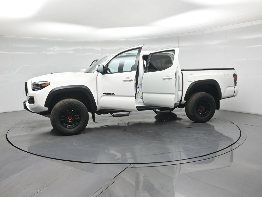 Used 2022 Toyota Tacoma TRD Pro AWD/4WD image 35