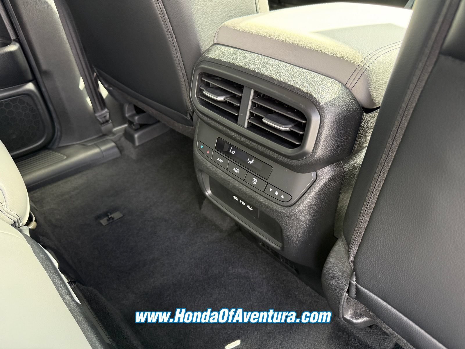 Certified 2025 Honda Pilot EX-L image 14