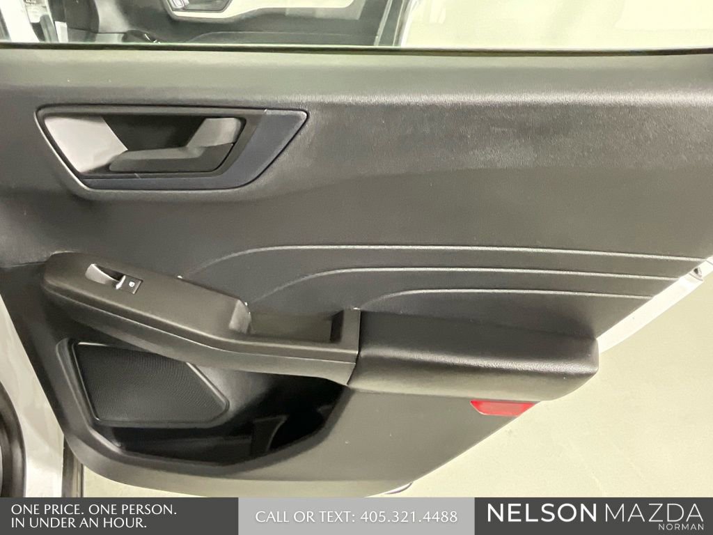 Used 2021 Ford Escape S image 22