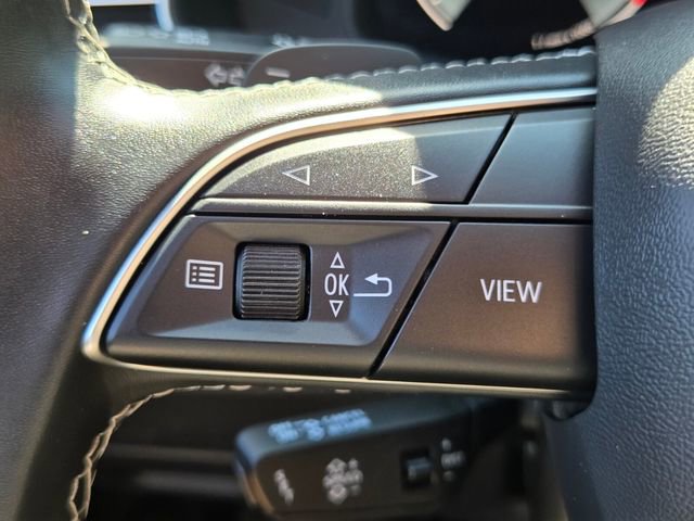 Used 2025 Audi Q8 Premium Plus image 36