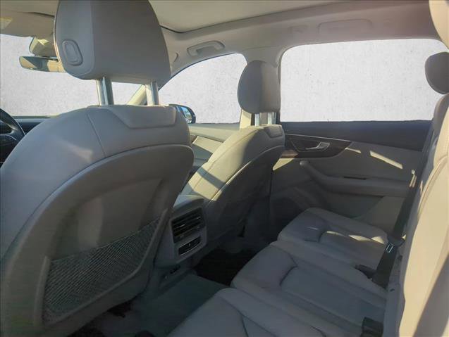 Used 2021 Audi Q7 2.0T Premium Plus w/ Premium Plus Package image 14