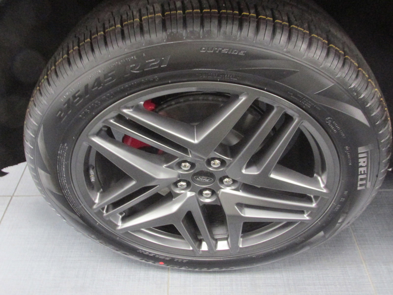New 2025 Ford Explorer ST w/ Sun And Sound Package image 14