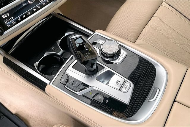 Used 2020 BMW 750i xDrive w/ Executive Package AWD/4WD image 18