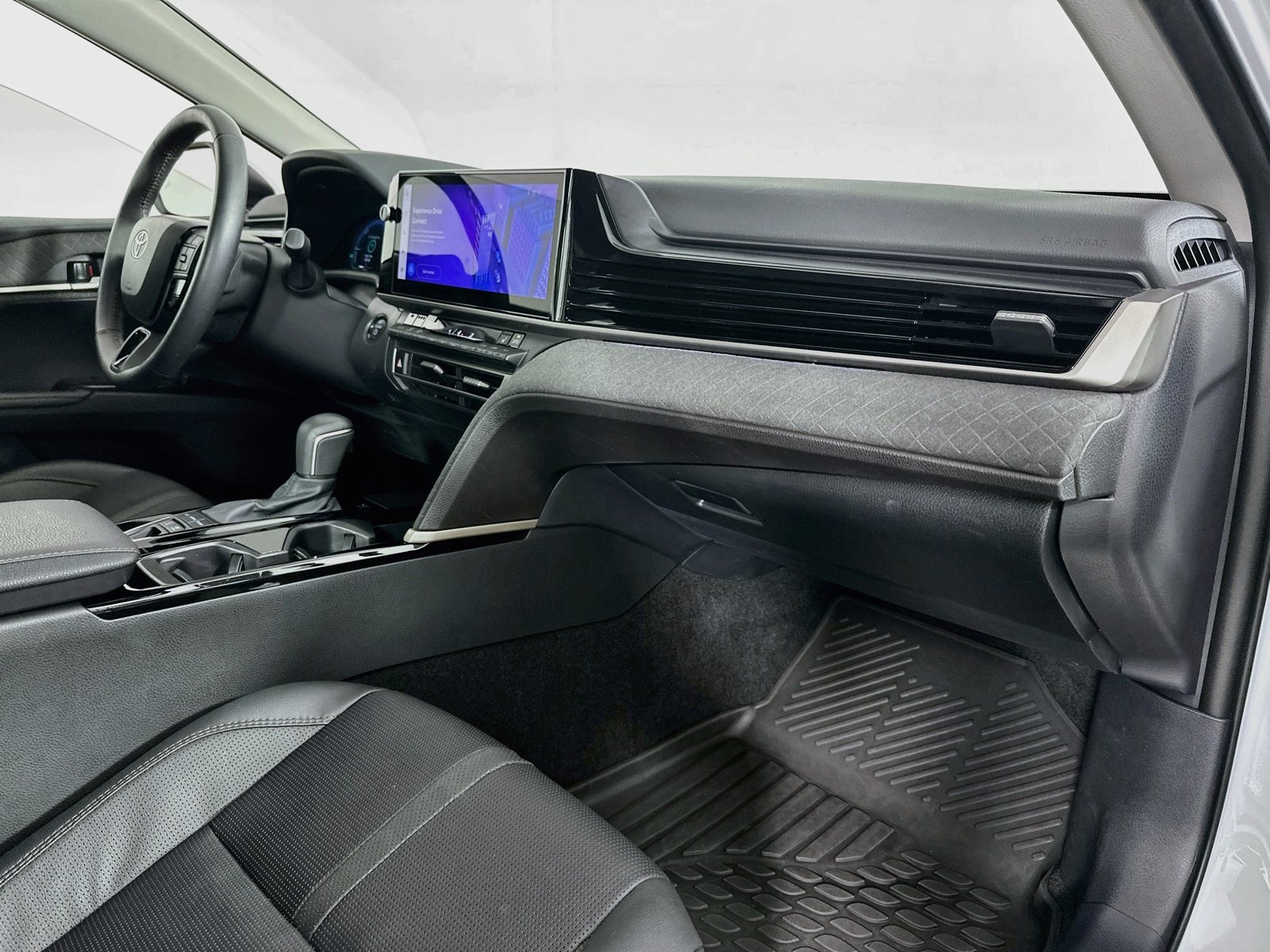Certified 2025 Toyota Camry XLE AWD/4WD image 29