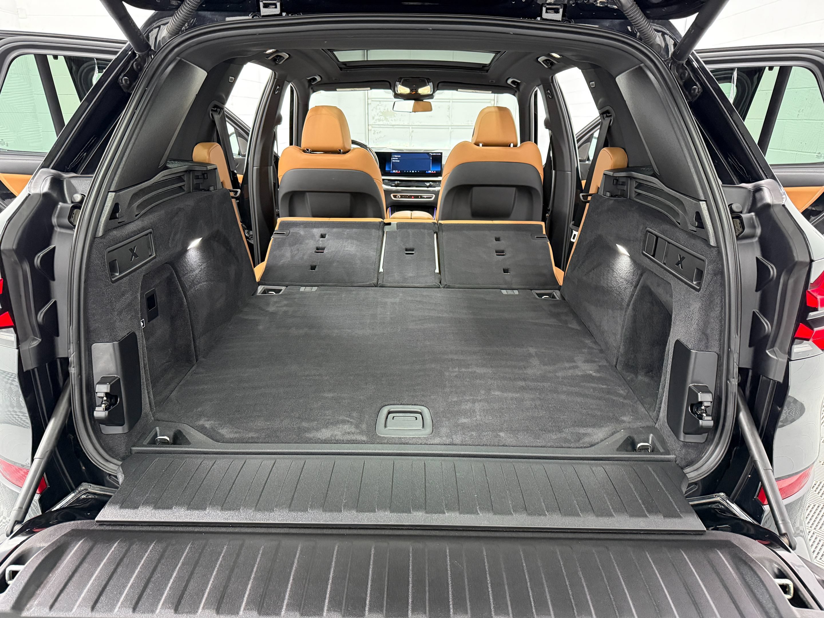 Used 2024 BMW X5 xDrive40i AWD/4WD image 38
