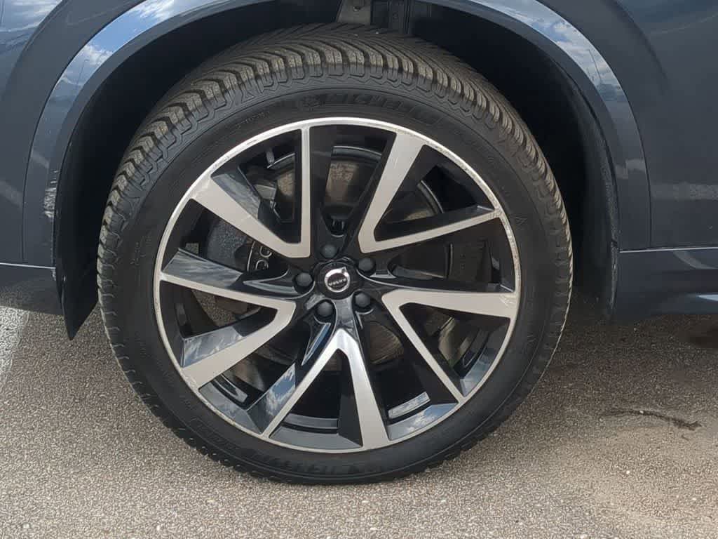 Used 2021 Volvo XC90 T8 Momentum AWD/4WD image 13