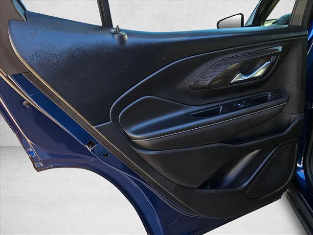 Used 2022 GMC Terrain SLT w/ Infotainment Package II image 18