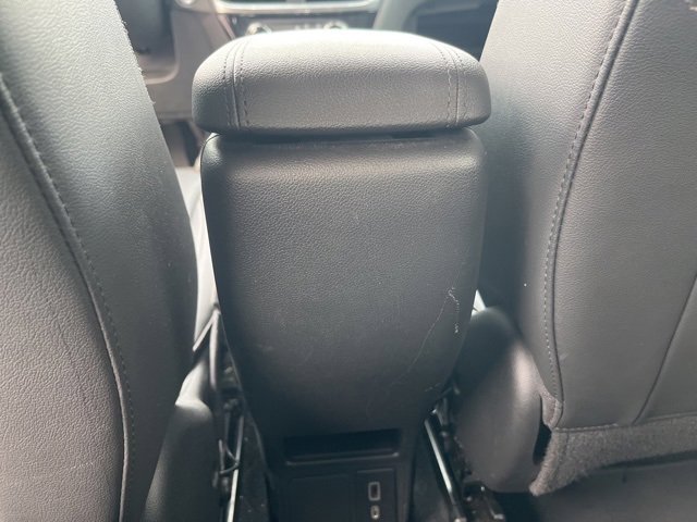 Used 2024 Buick Encore GX Sport Touring image 17