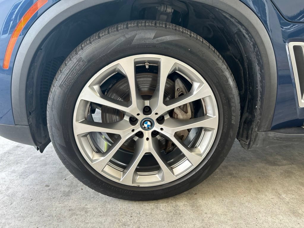 Used 2023 BMW X5 xDrive45e AWD/4WD image 15