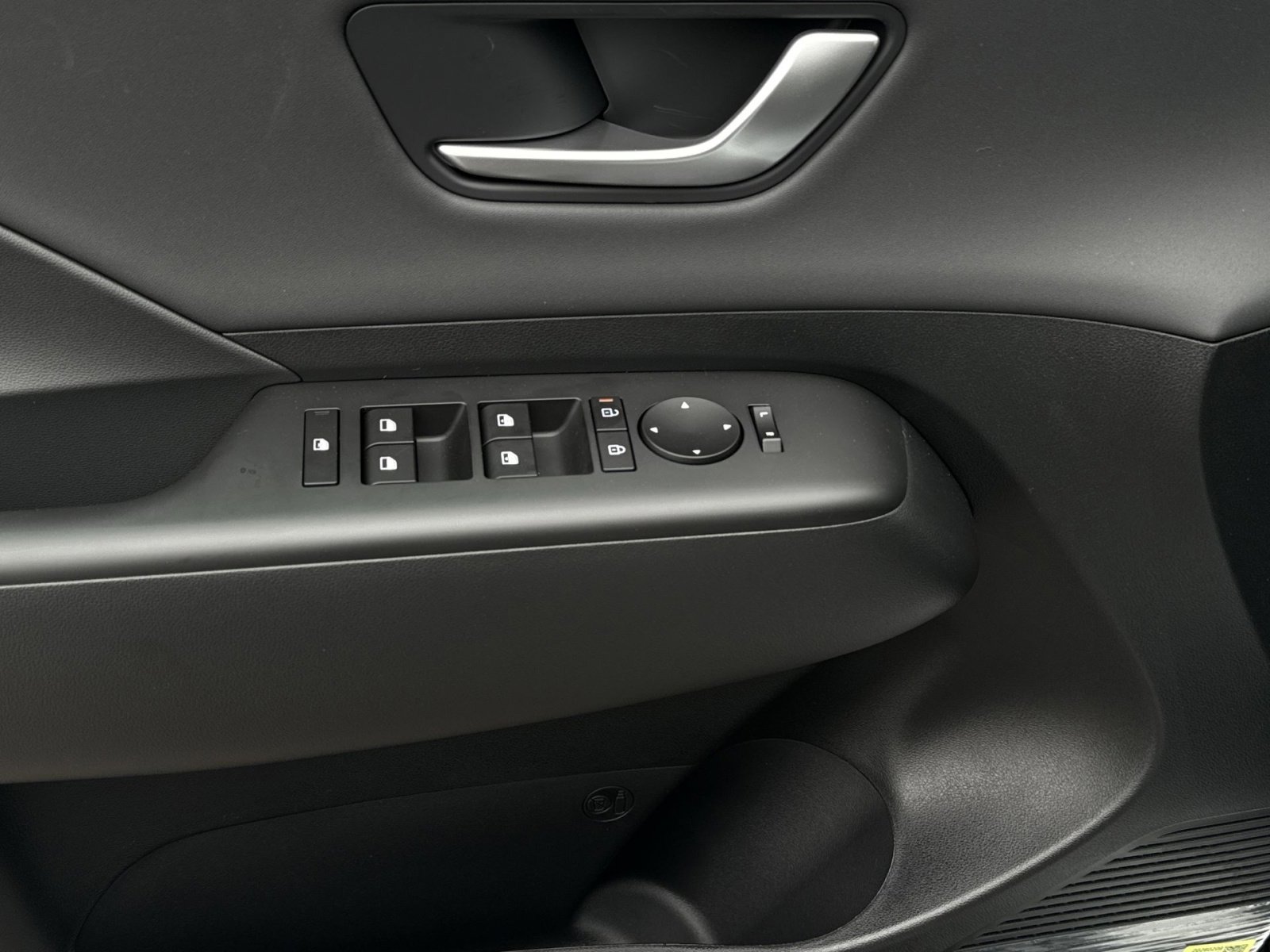 New 2026 Hyundai Kona SEL Premium image 15
