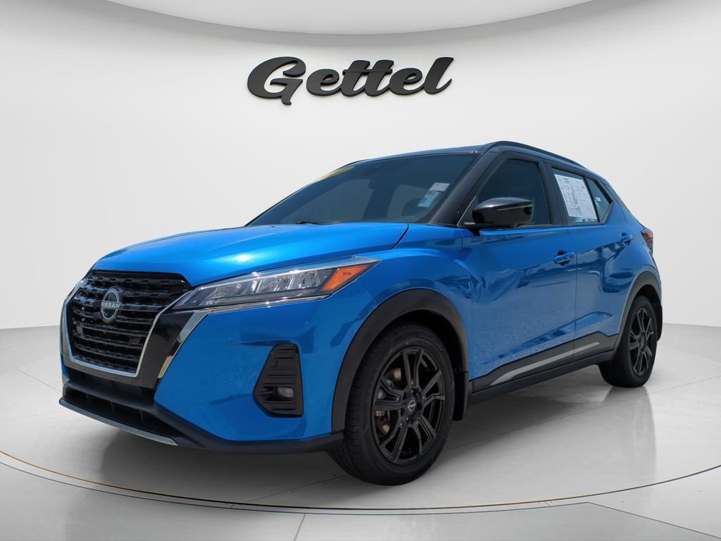 Used 2024 Nissan Kicks SR w/ SR Premium Package