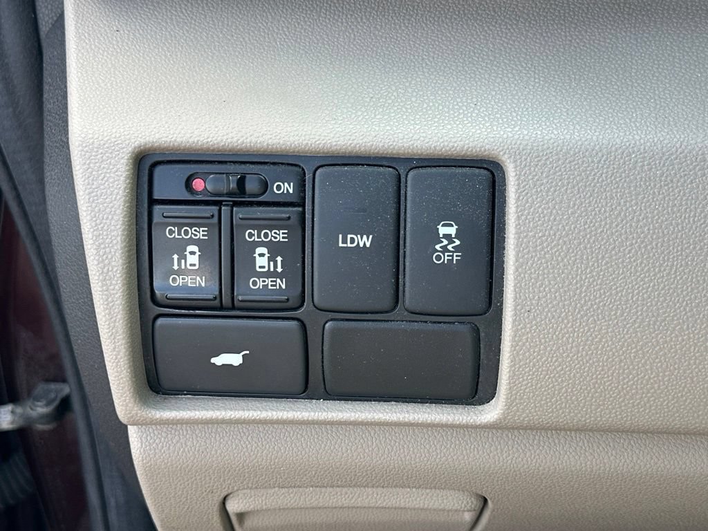 Used 2014 Honda Odyssey EX-L image 19