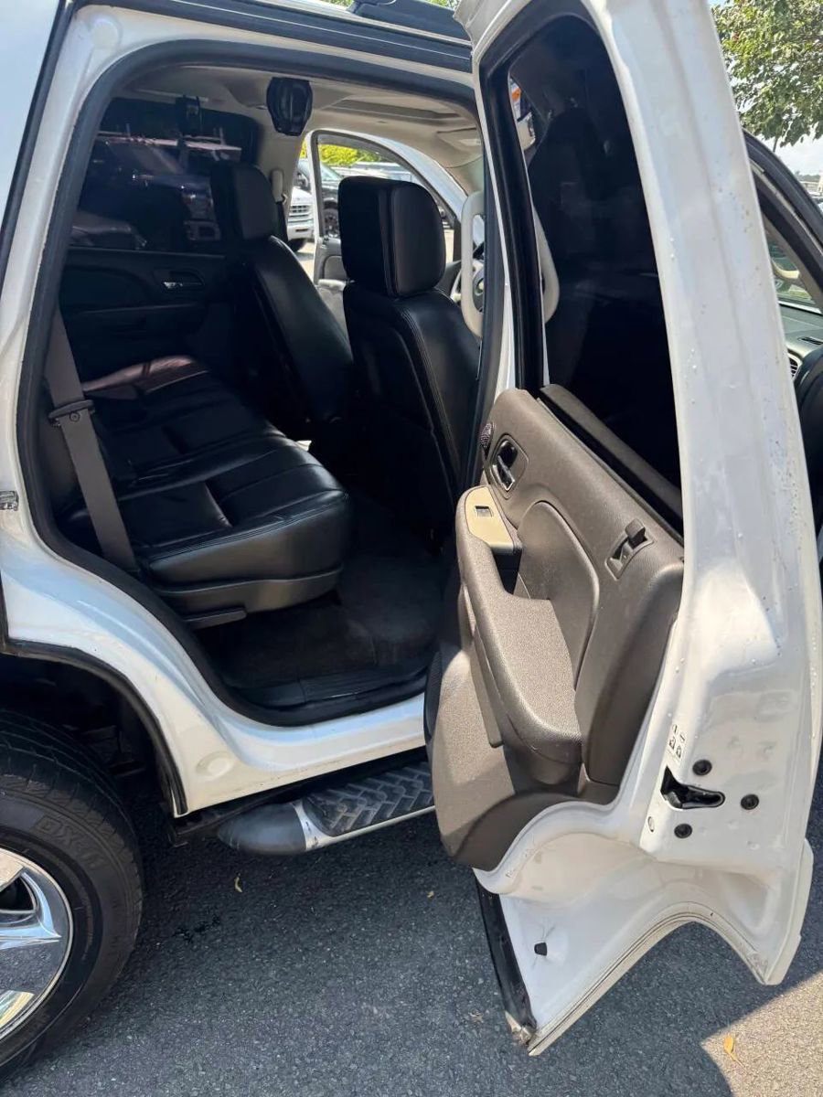 Used 2013 Chevrolet Tahoe LT w/ Suspension Package, Off-Road image 18