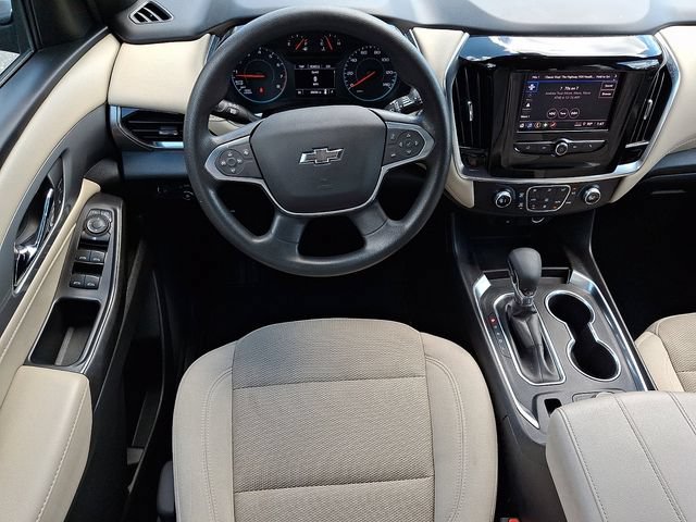 Certified 2022 Chevrolet Traverse LS w/ Midnight/Sport Edition AWD/4WD image 12