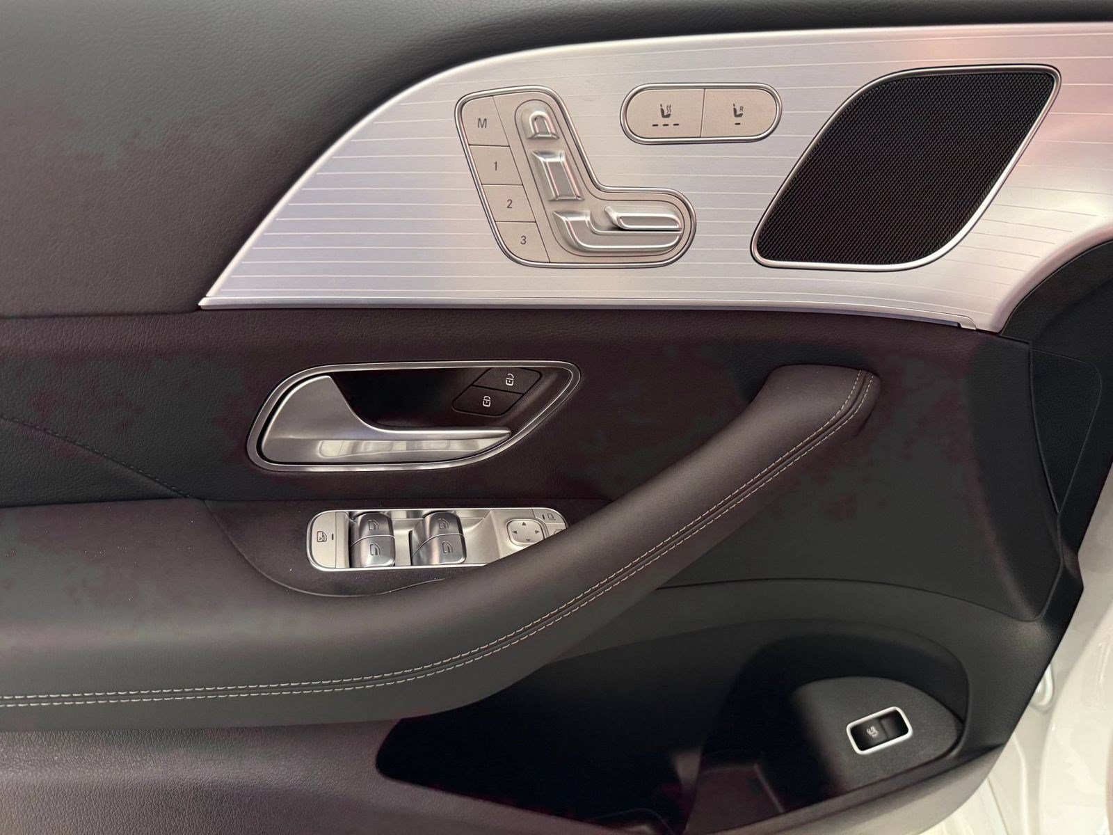 New 2027 Mercedes-Benz GLE 450 4MATIC Coupe image 11