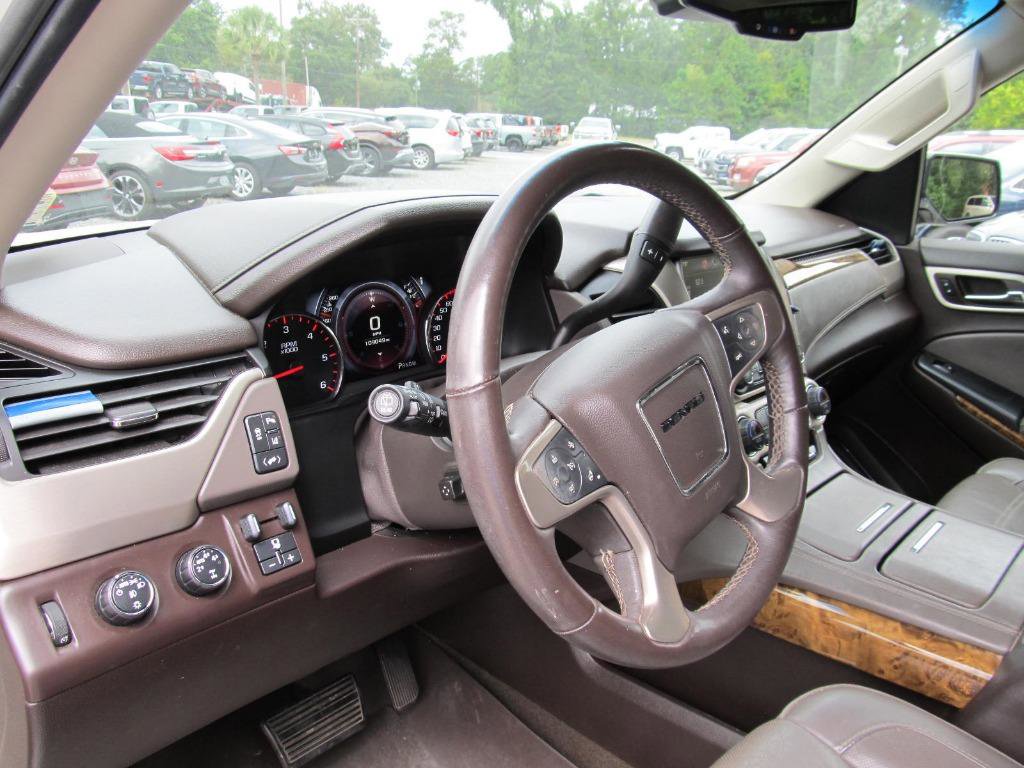 Used 2015 GMC Yukon XL Denali w/ Open Road Package image 19