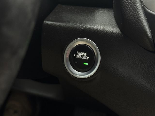 Used 2021 GMC Terrain SLE w/ Driver Convenience Package image 17