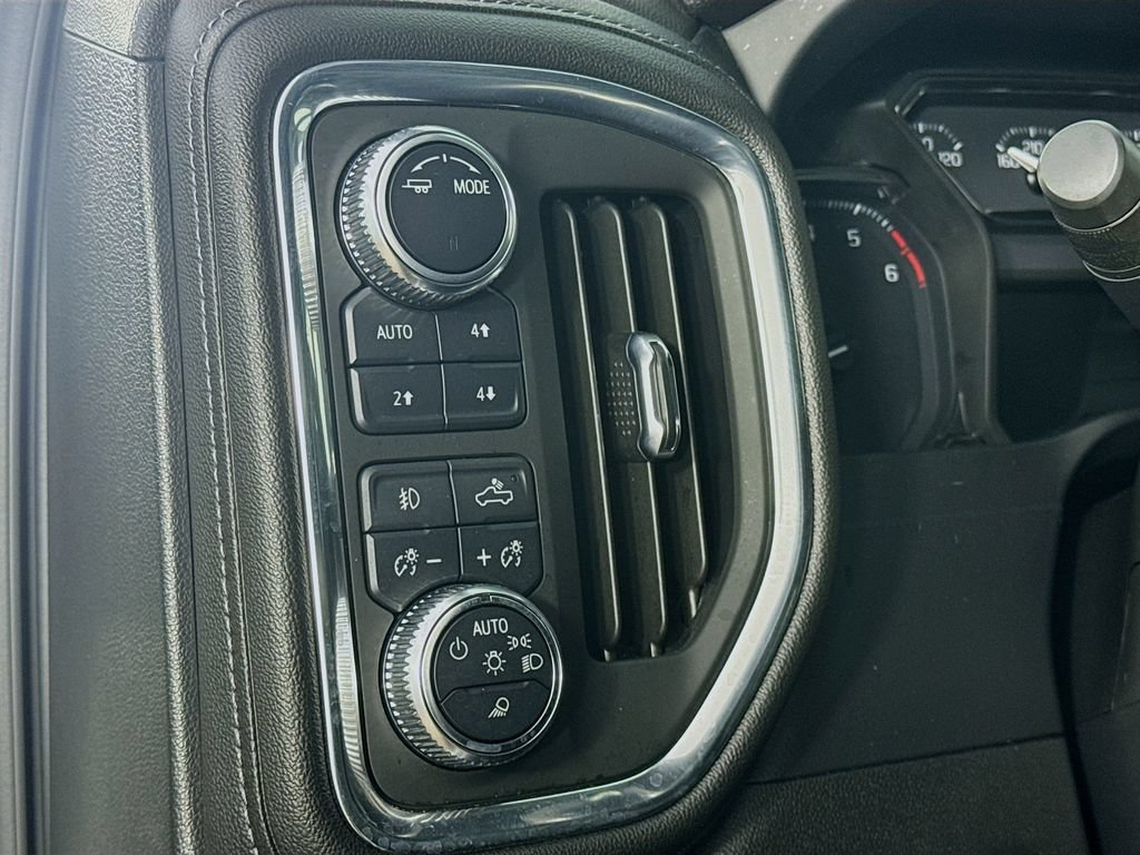 Used 2021 GMC Sierra 2500 SLT w/ SLT Premium Package AWD/4WD image 12