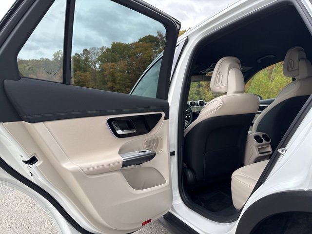 Certified 2025 Mercedes-Benz GLC 300 GLC 300 image 21