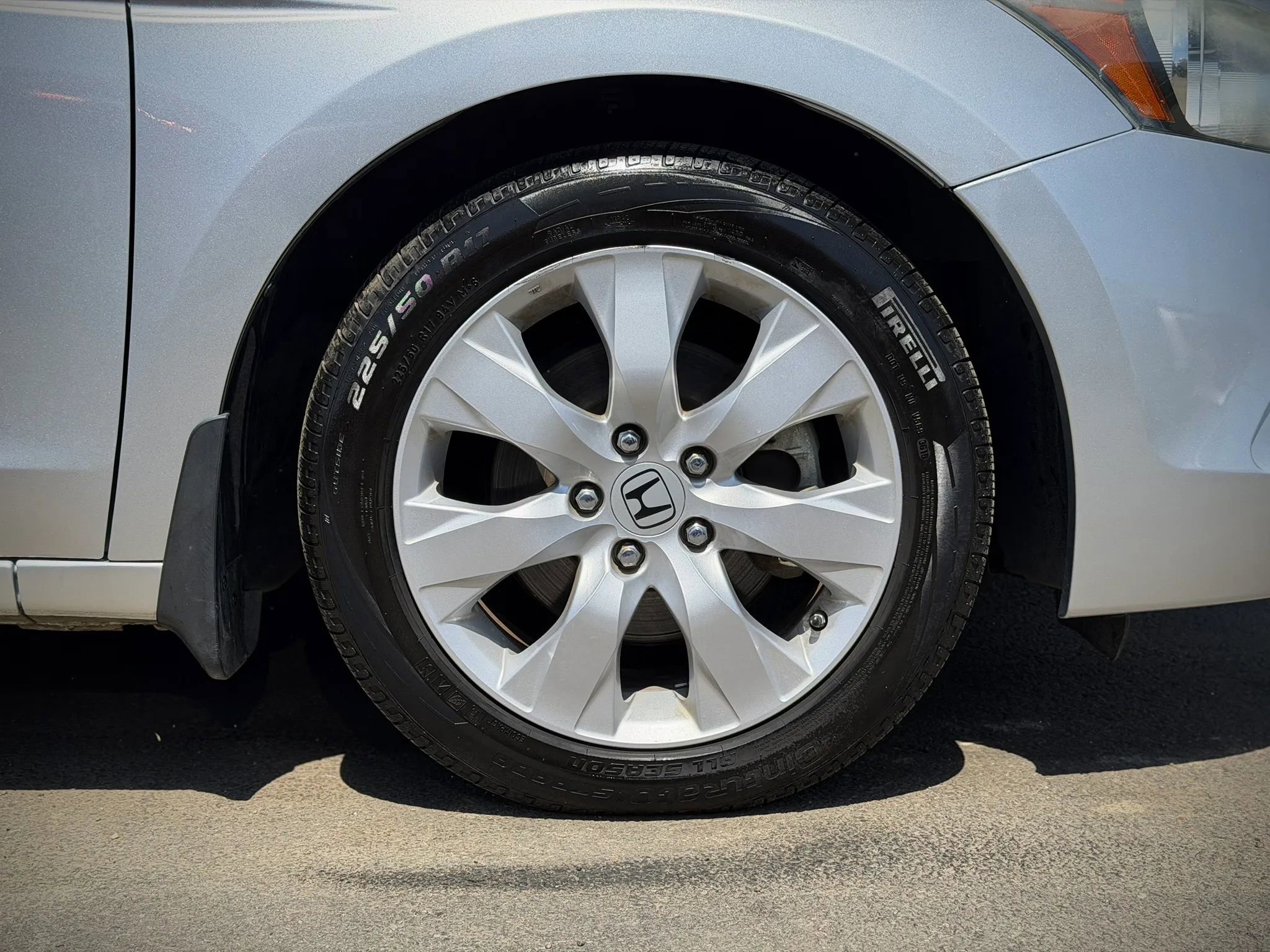 Used 2009 Honda Accord EX-L image 32