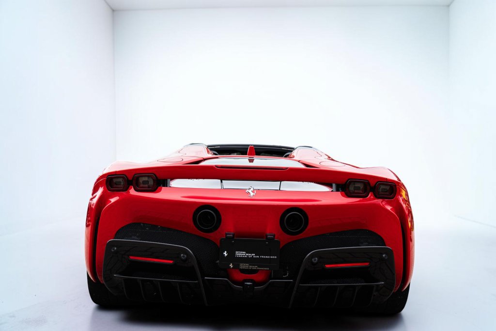 Certified 2022 Ferrari SF90 Spider AWD/4WD image 23