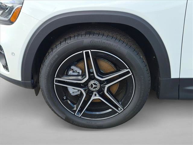 New 2026 Mercedes-Benz GLB 250 image 9