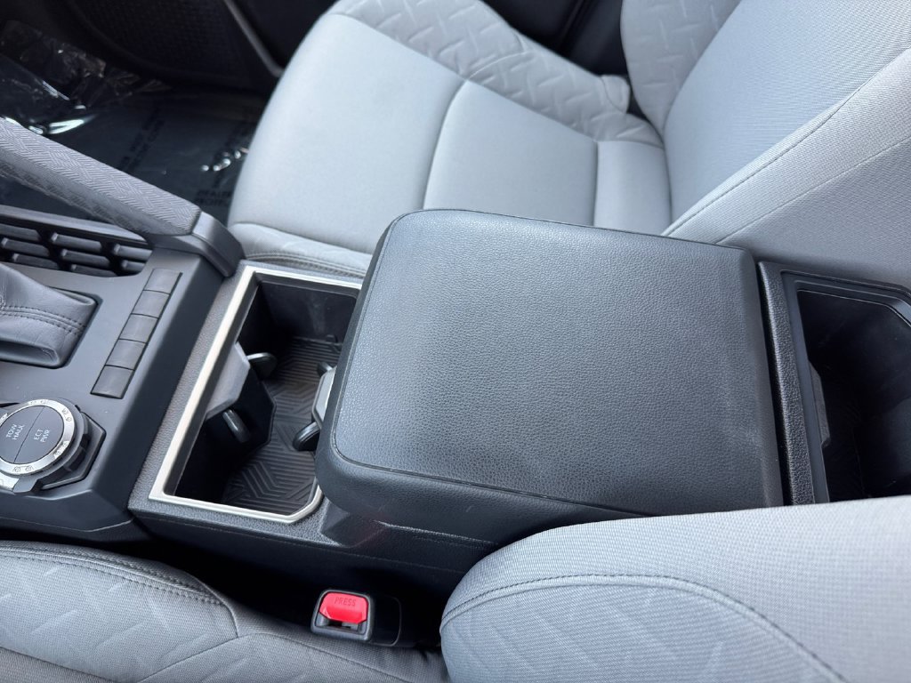 Certified 2025 Toyota Tacoma SR5 AWD/4WD image 27