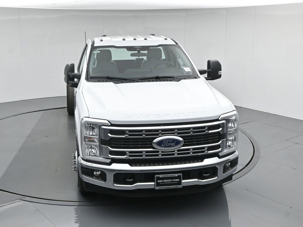 New 2026 Ford F350 XL image 29