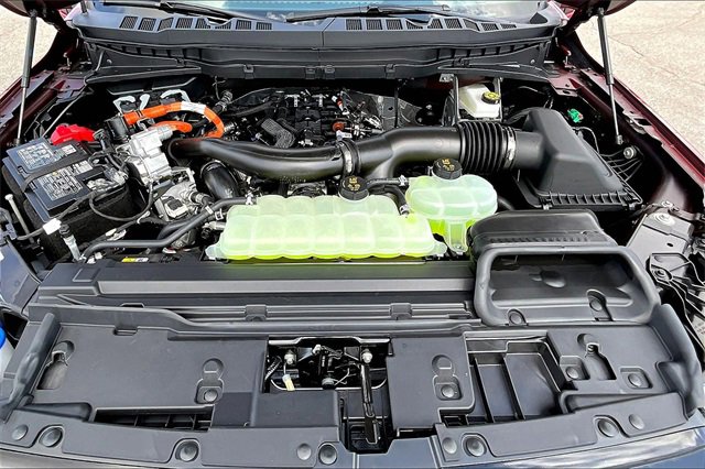 New 2025 Ford F150 Platinum w/ Equipment Group 702A High image 11