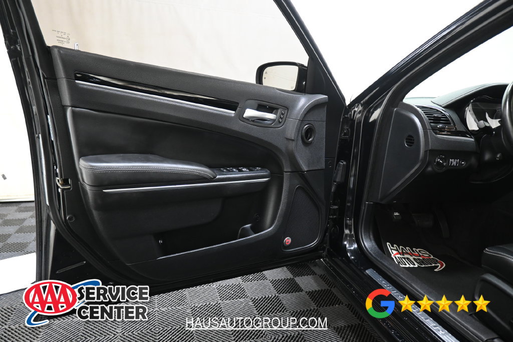 Used 2017 Chrysler 300 S w/ 300S Premium Group AWD/4WD image 27
