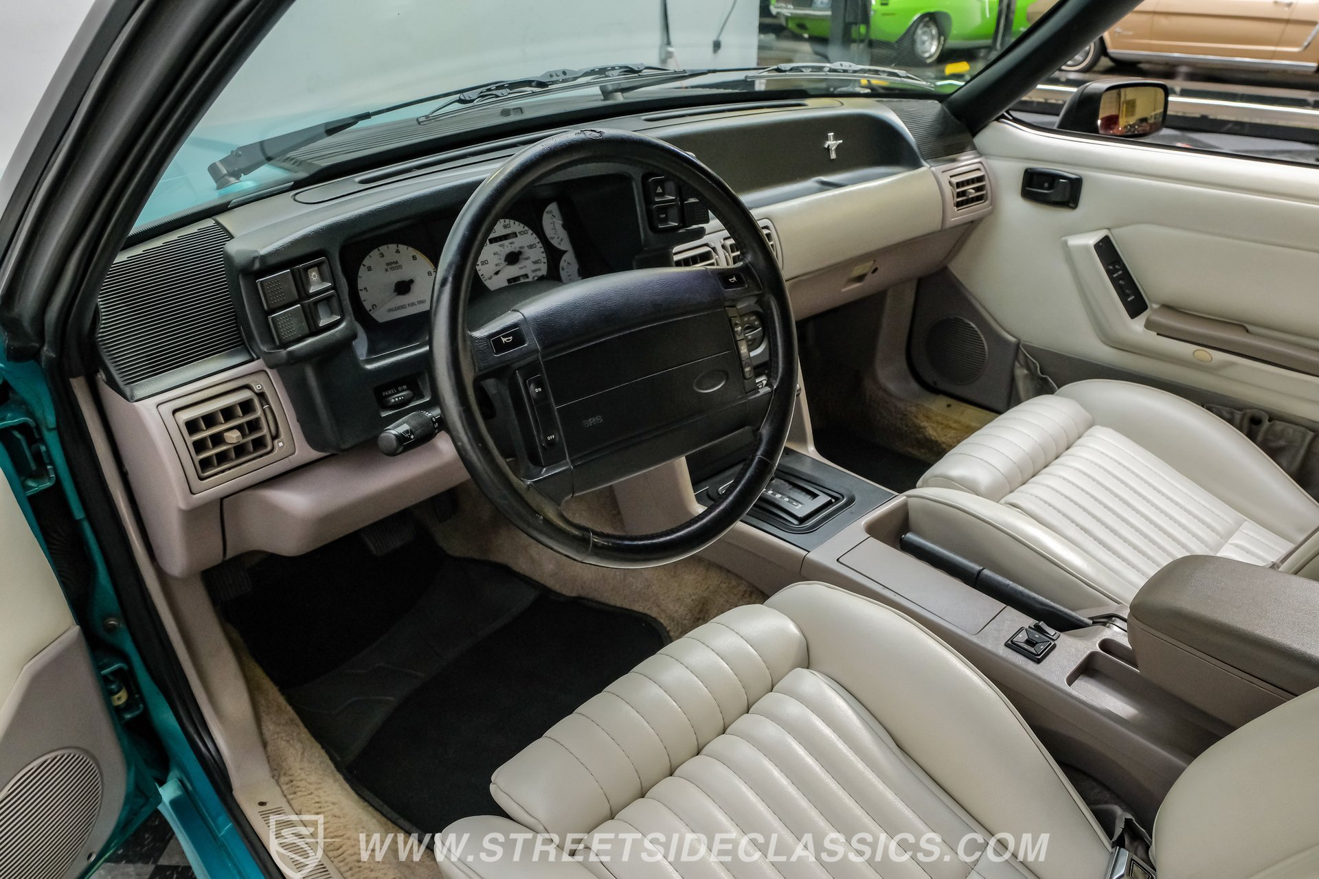 Used 1991 Ford Mustang LX RWD image 4