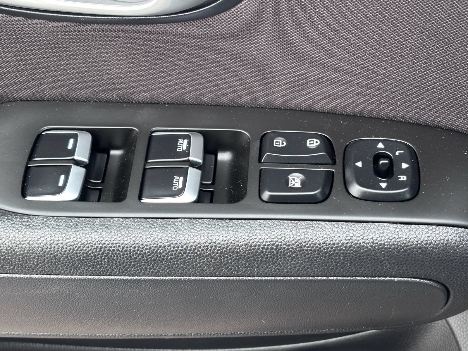 Used 2018 Kia Soul + FWD image 20