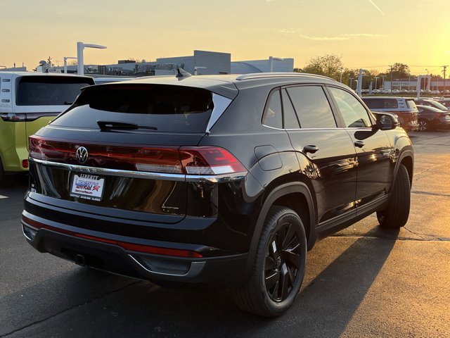 New 2026 Volkswagen Atlas Cross Sport SE image 9