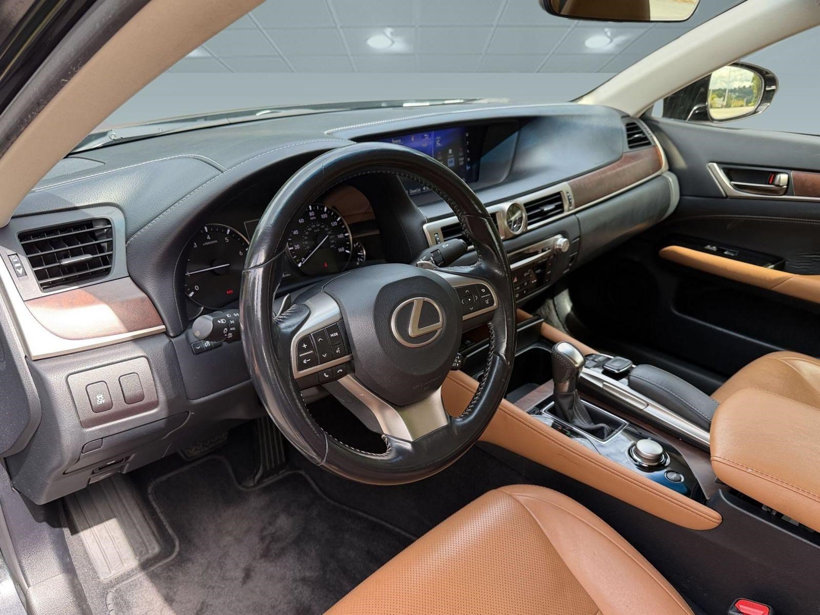 Used 2016 Lexus GS 350 RWD image 4