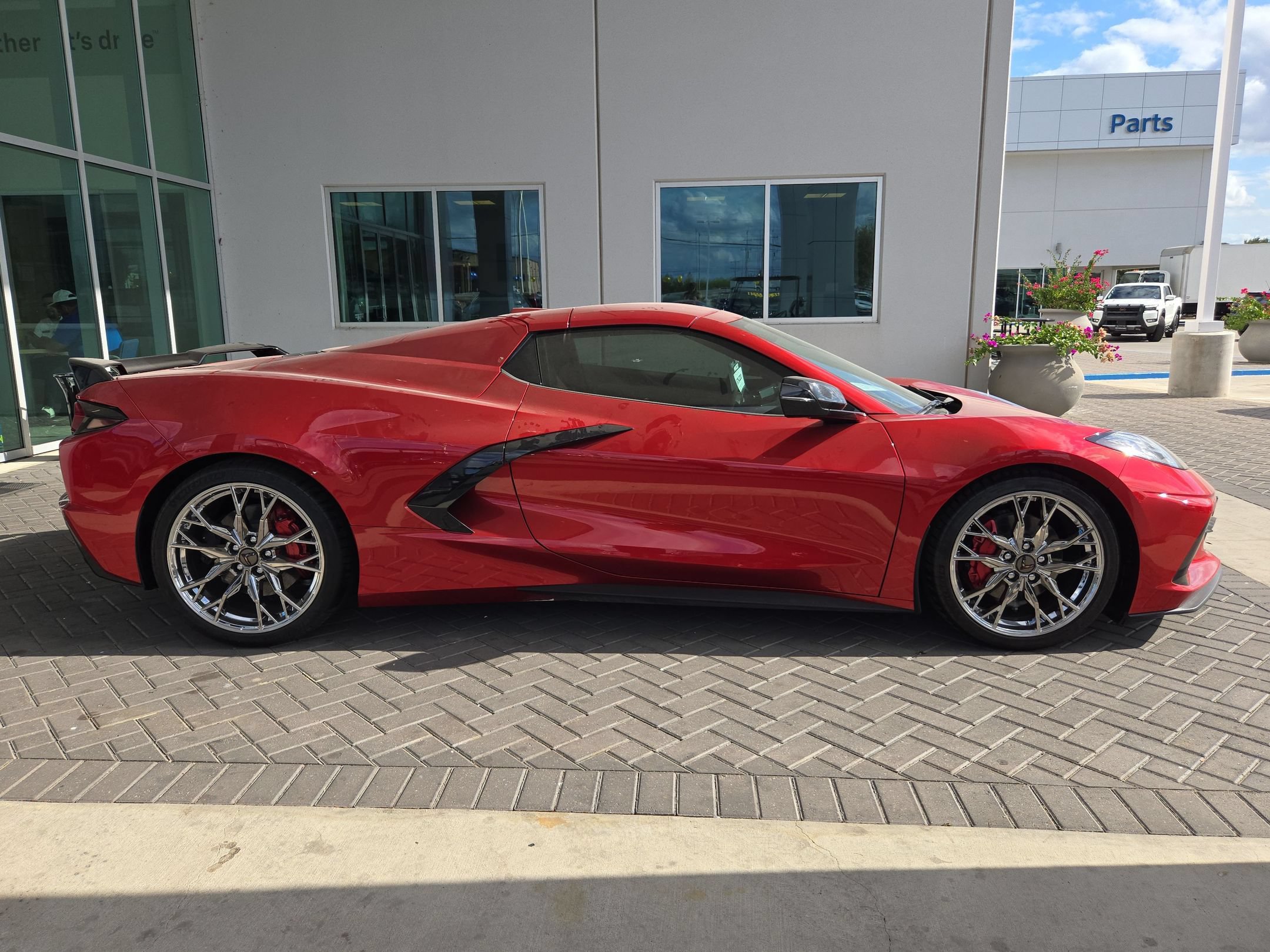 Certified 2024 Chevrolet Corvette Stingray Premium Conv w/ Stealth Interior Trim Package RWD image 2