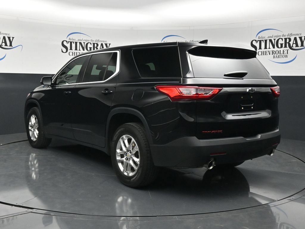 Used 2021 Chevrolet Traverse LS w/ LPO, Blackout Package FWD image 6