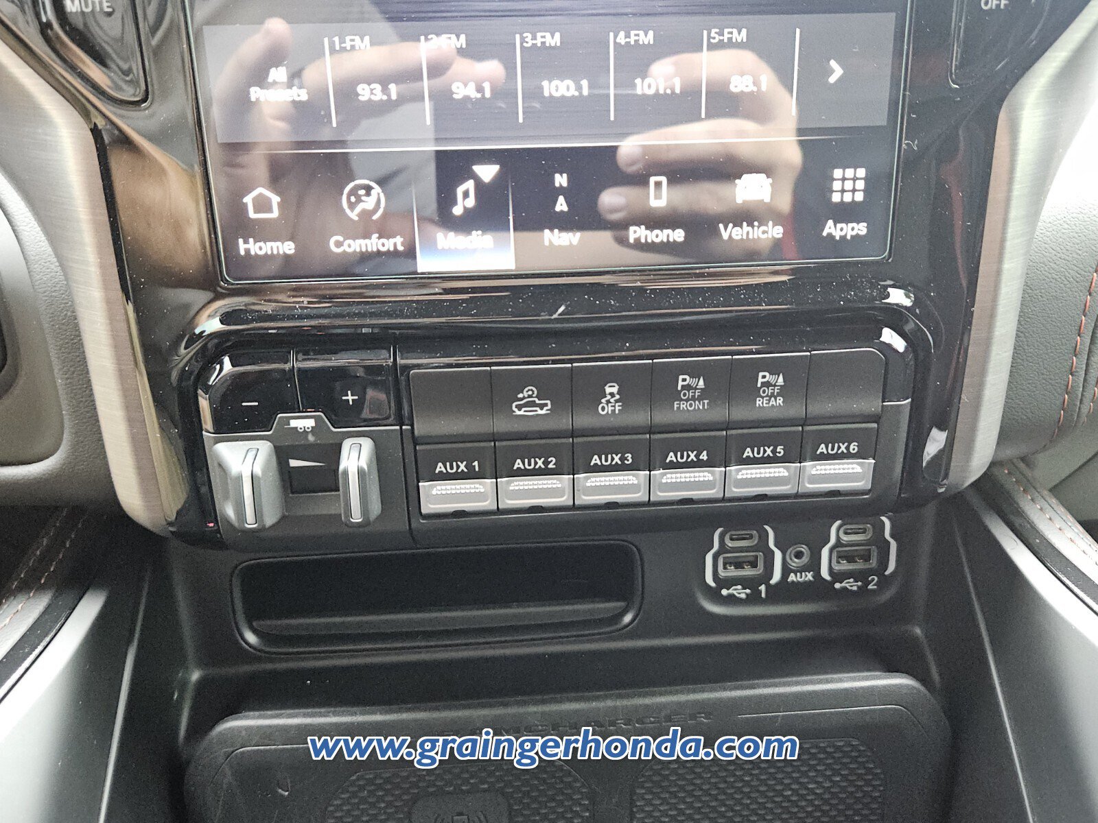 Used 2022 RAM 1500 TRX w/ TRX Level 2 Equipment Group AWD/4WD image 17