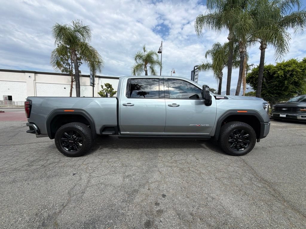 Used 2024 GMC Sierra 2500 AT4 w/ AT4 Premium Plus Package AWD/4WD image 14