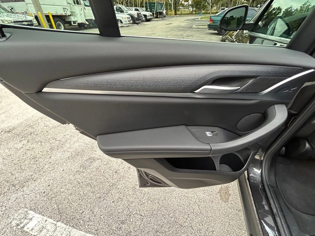 Used 2024 BMW X3 xDrive30i image 41