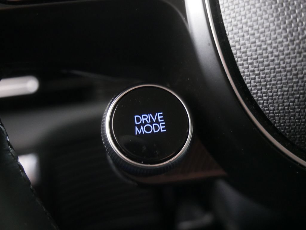 Used 2024 Hyundai Ioniq 5 Limited AWD/4WD image 22