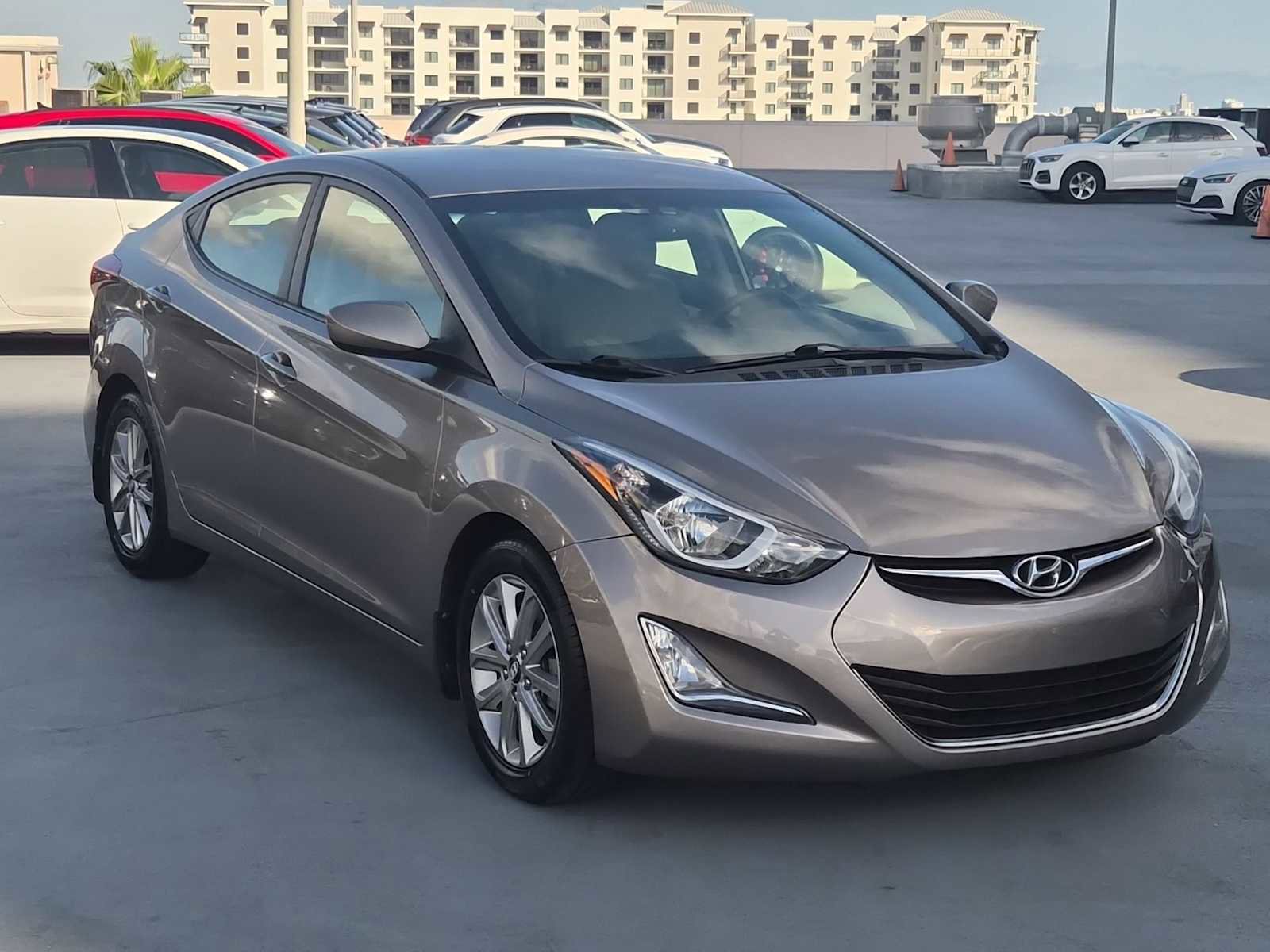 Used 2016 Hyundai Elantra SE w/ Option Group 02 image 8