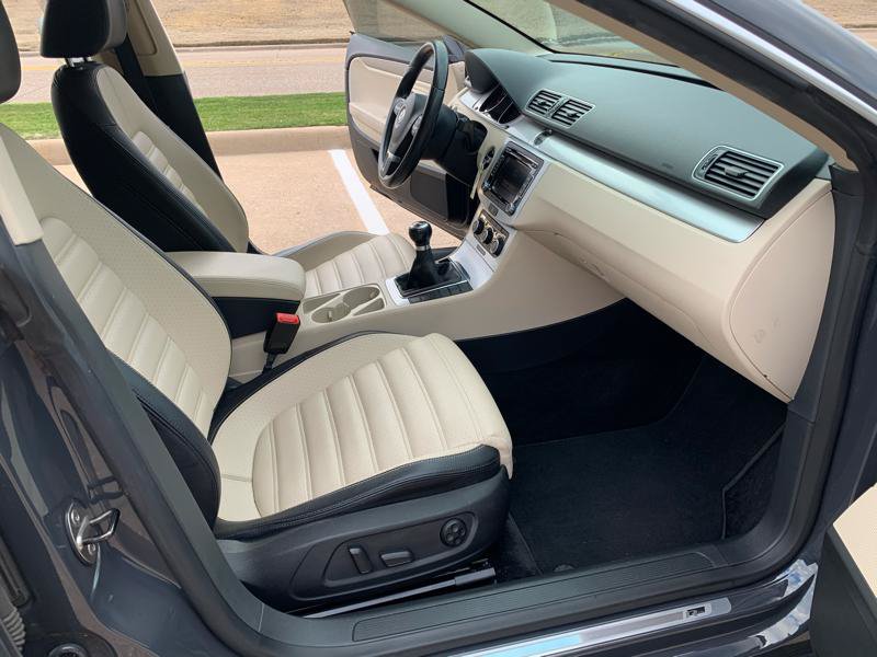 Used 2012 Volkswagen CC Sport FWD image 30