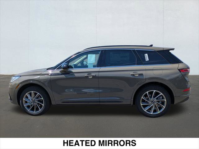 New 2025 Lincoln Corsair Grand Touring w/ Rear Removable Package Tray image 3