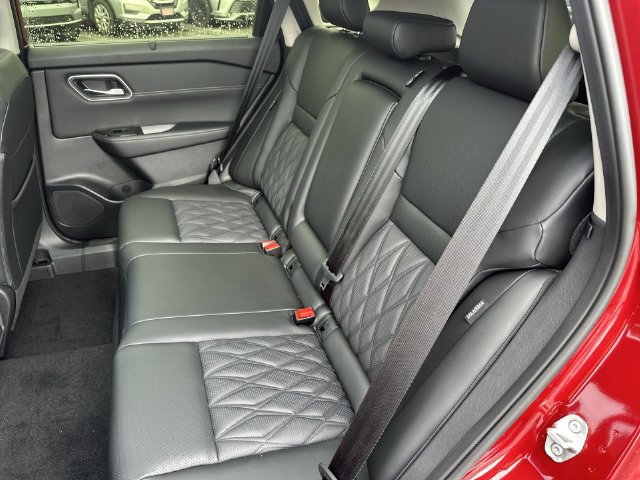 New 2026 Nissan Rogue Platinum w/ Platinum Premium Package AWD/4WD image 34