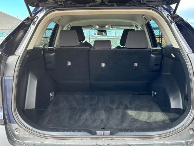 Used 2022 Toyota RAV4 XLE image 21