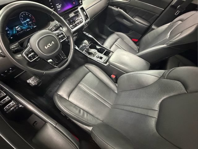 Certified 2023 Kia Sorento SX AWD/4WD image 14