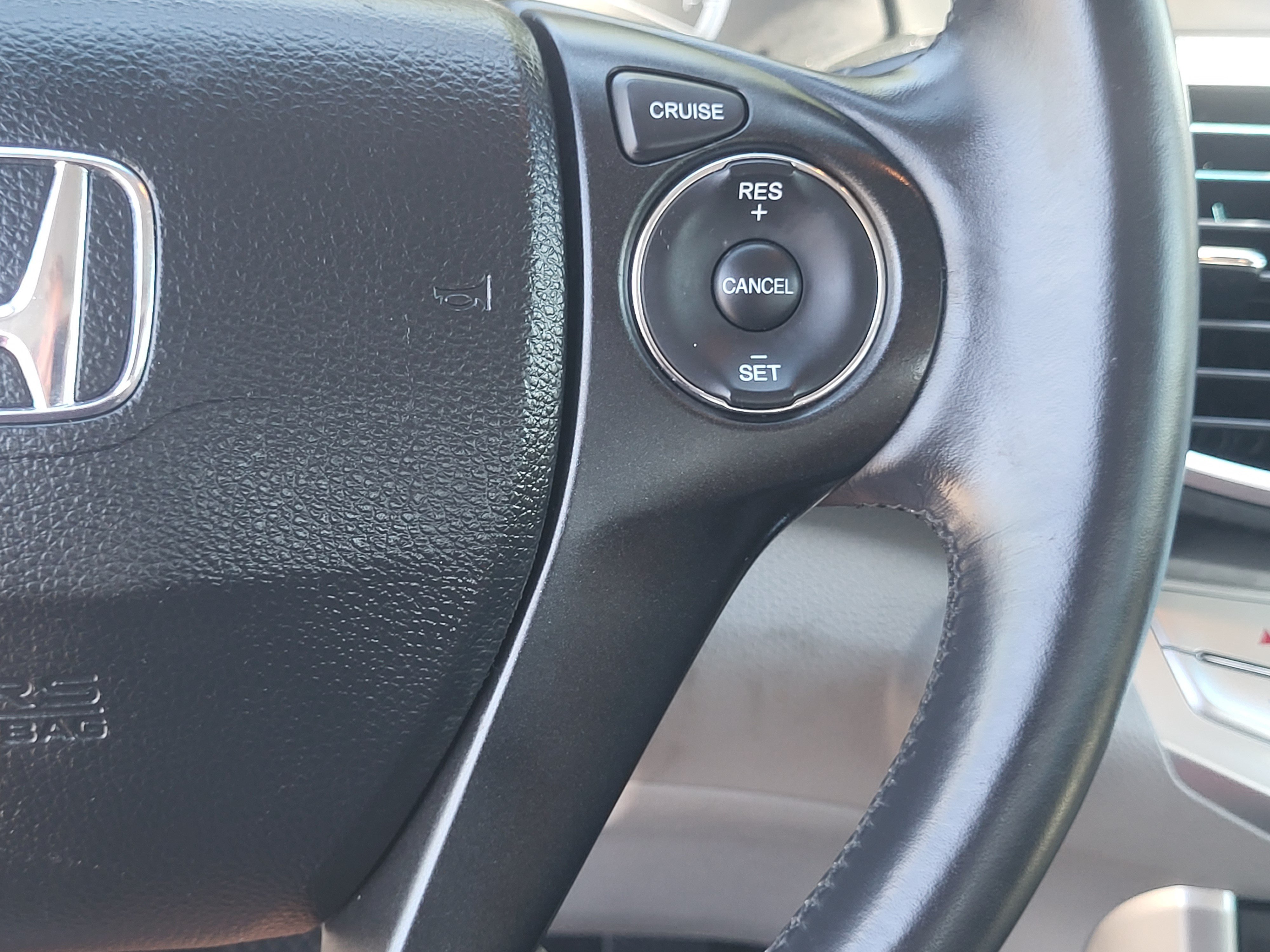 Used 2013 Honda Accord EX-L image 17