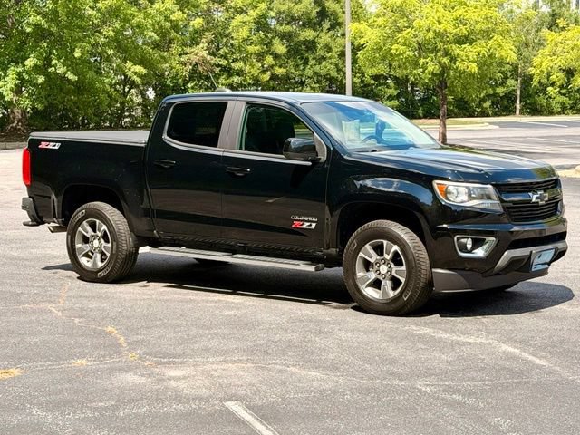 Used 2017 Chevrolet Colorado Z71 w/ Z71 Midnight Edition AWD/4WD image 10