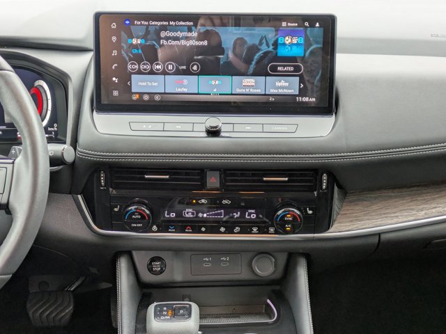 Certified 2024 Nissan Rogue Platinum w/ Platinum Premium Package image 20