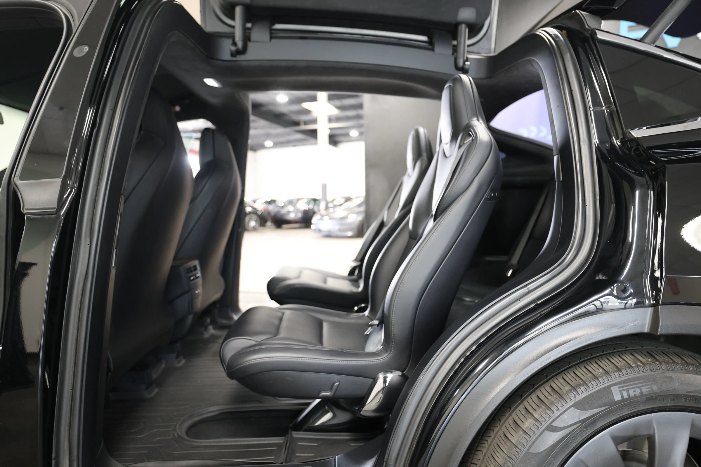 Used 2018 Tesla Model X 100D AWD/4WD image 43